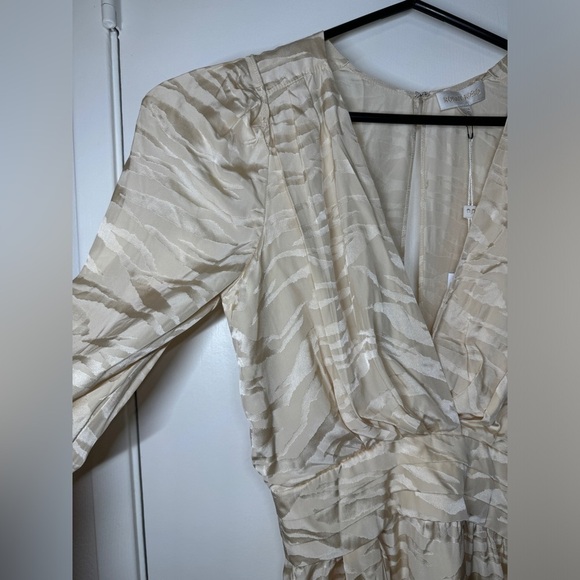 NWT Ronny Kobo Lillian Tapioca Zebra Silk Blend Puff Sleeve Mini Dress Size XS - Picture 6 of 17